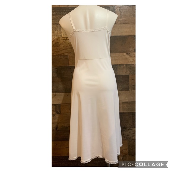 Vintage White Lacy Nylon Full Slip Dress Sz Small - Picture 7 of 13